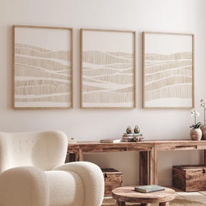 Conjunto de 3 láminas minimalistas de arte mural en tonos neutros, láminas abstractas con trama ondulada, descarga digital, gráfico de líneas beige, póster de galería en tonos tierra.