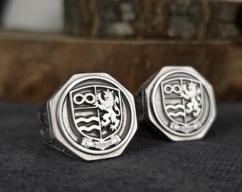 Anillo con escudo familiar personalizado, anillo de sello con escudo de armas personalizado, joyería heráldica grabada en profundidad, anillo de la familia Schmitt, regalo de plata esterlina