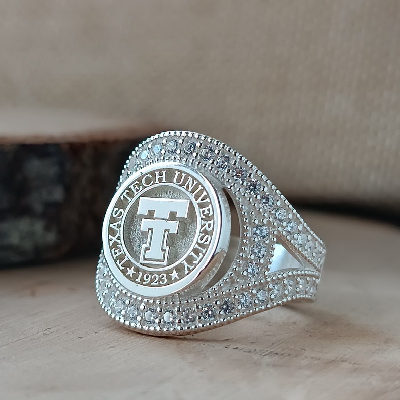 Sterling Silver Graduation Ring, Personalized College University Class ...