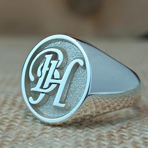 Anillos con monograma, anillos con diseño especial, anillos con letras, anillos con nombre, anillos para hombres, anillos para mujeres