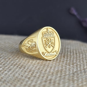Solid Gold Coat of Arms Signet Ring, Christmas Gift, Family Crest Rings, Custom Signet Ring, Family Crest Signet Ring, Personalized Jewelry