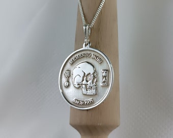 Personalized Memento Mori Pendant,Dainty Amor Fati Jewelry,Skull Coin Pendant, Stoic Silver Necklace, Memento Mori Amor Fati Silver Neckace