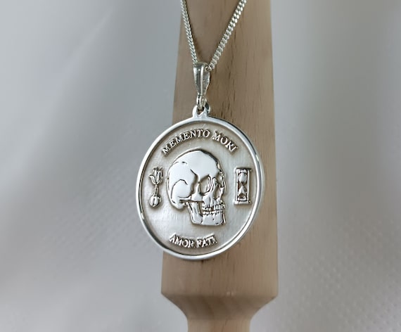 Personalized Memento Mori Pendant,Dainty Amor Fati Jewelry,Skull Coin Pendant, Stoic Silver Necklace, Memento Mori Amor Fati Silver Neckace