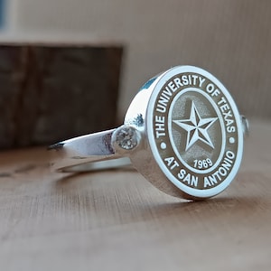 School Ring , Graduation Gift , Gift for My Daughter , Gift for Her, Graduation Gift,Personalized gift , , College Ring, University Ring