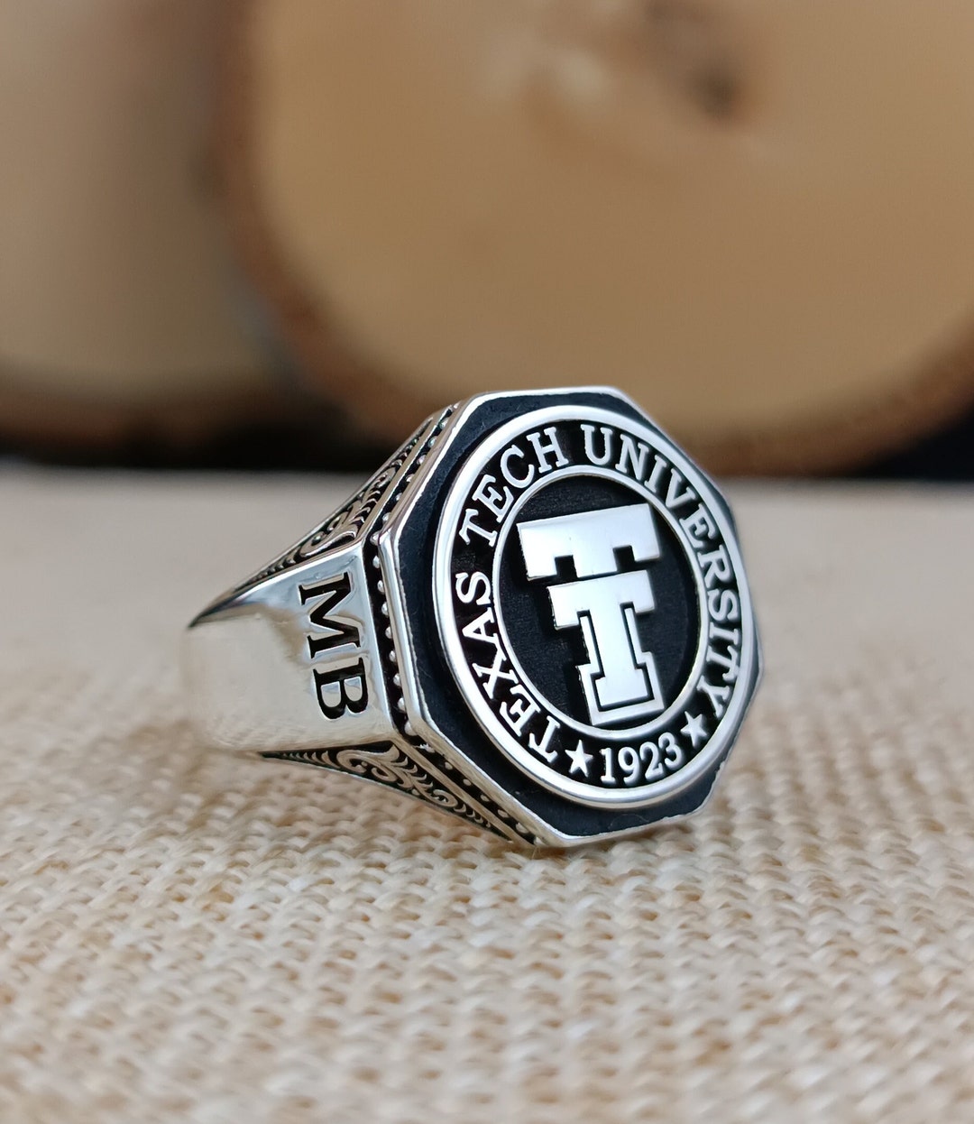 College Ring, University Ring Men’s Graduation Ring | Custom Engraved ...