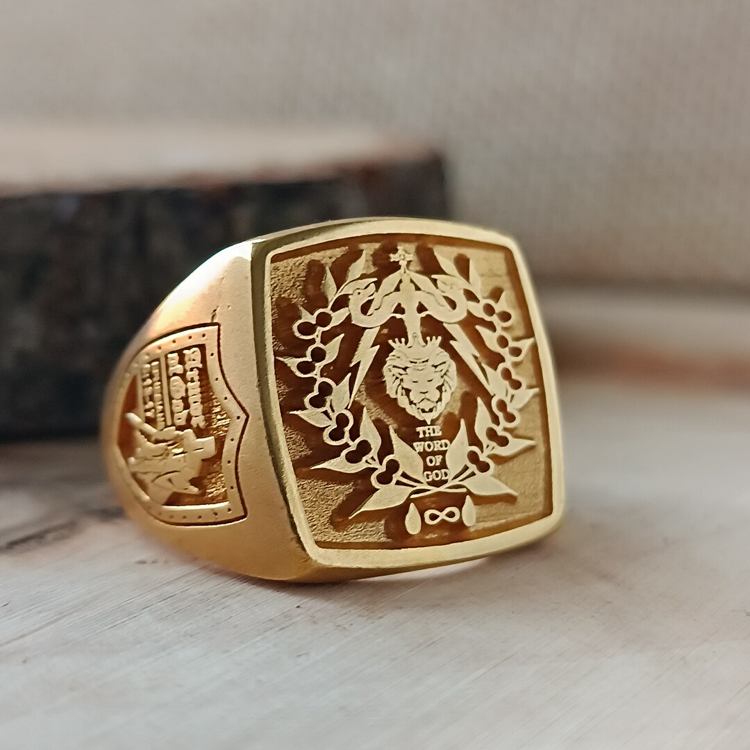 Custom Ring With Personalized Gold and Silver, Family Crest Coat of ...