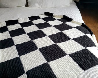 Classic check crochet blanket pattern - Tunisian crochet checkerboard blanket downloadable pdf pattern