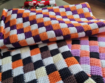 Classic Small Check Crochet Checkerboard Blanket Pattern