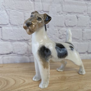 売り切り  Copenhargen Year Figurine Fox Jumping Fox - ZOPA - Herend Animal Figurine