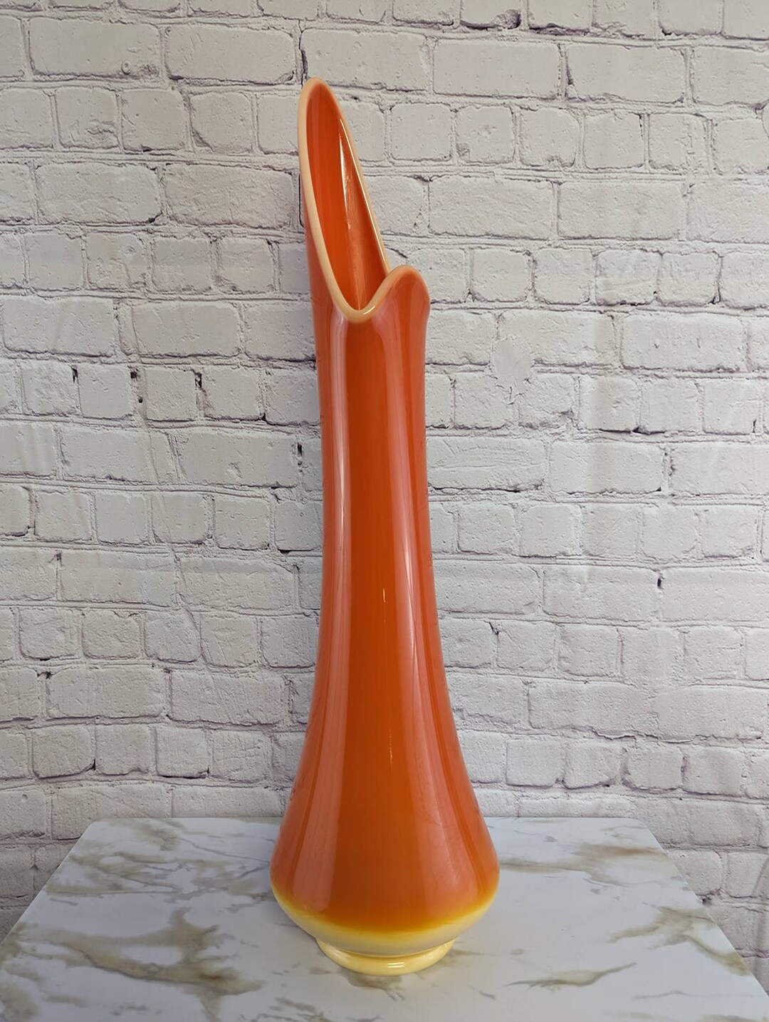 Vintage LE Smith Bittersweet Smoothie Swung Vase Orange Slag Glass 23.5