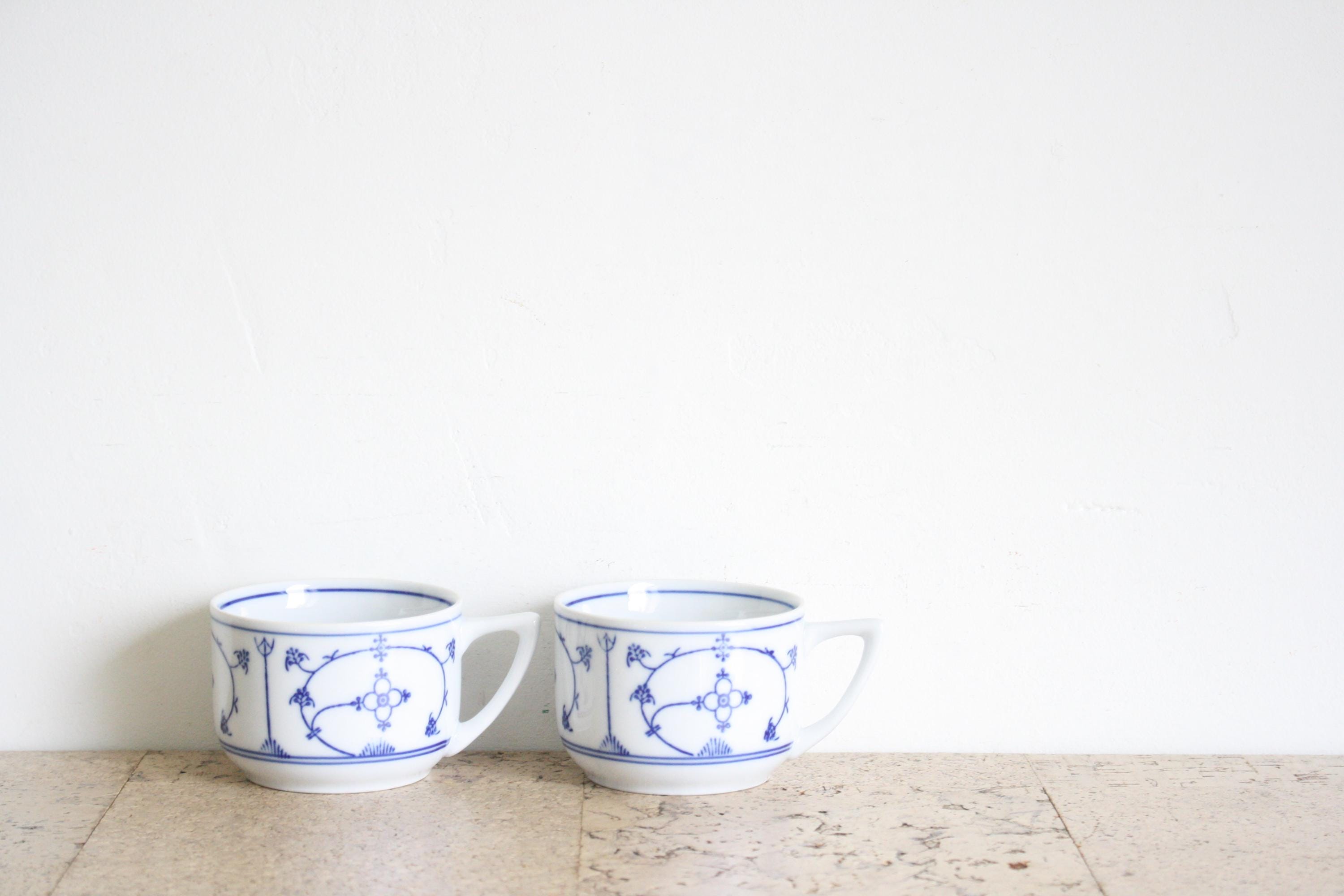 Vintage tea cups Blau saks from Jäger Germany from the thirties