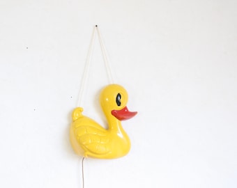 Vintage Ambi Toys Melody Kaczka pozytywka z lat siedemdziesiątych