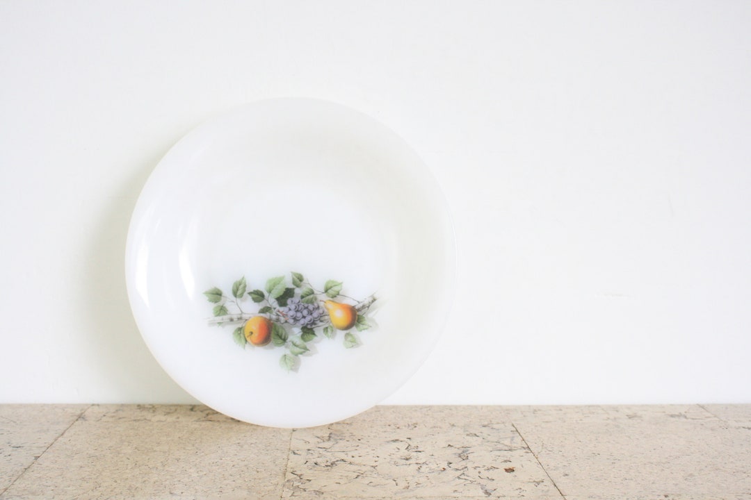PLAT ARCOPAL MODELE NARCISSES VINTAGE