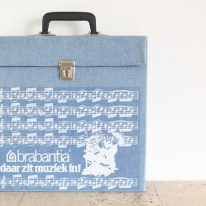 Denimblauwe Brabantia vinyl platenhouder / LP 12" opbergkoffer uit de zeventiger jaren