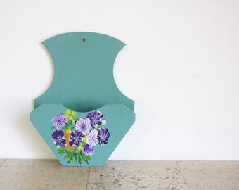 Vintage wooden coffee filter bag holder with handpainted flowers from the seventies