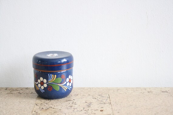 Vintage handpainted small terra cotta pot with lid from the seventies