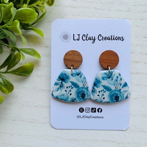 White and Blue Florals w/ Wood Top