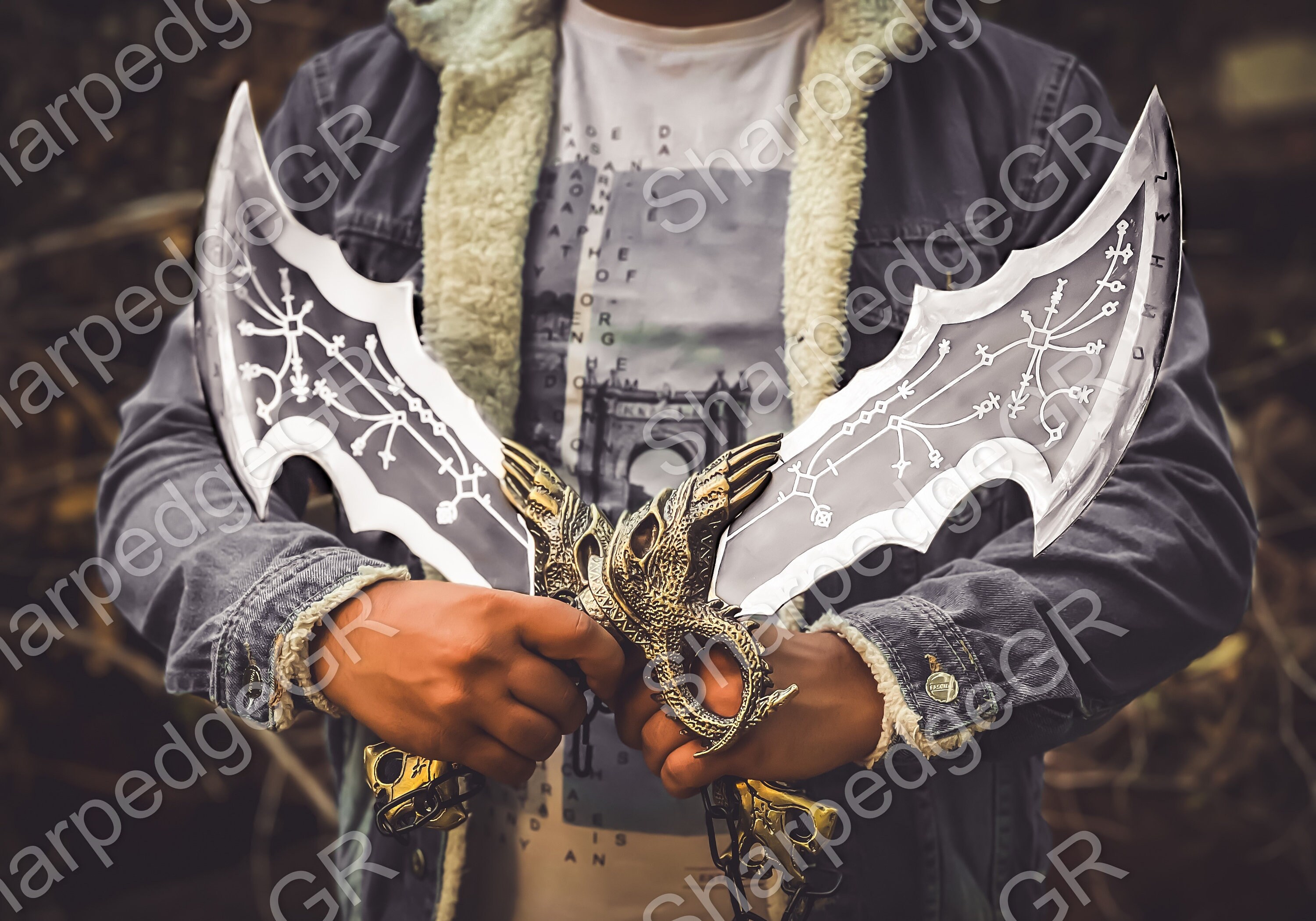 God of War Kratos Blades of Chaos, God of War Blades of Chaos, Kratos