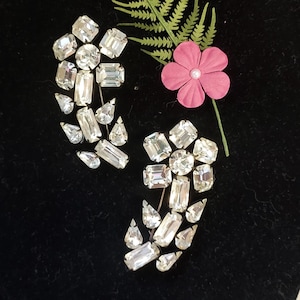 Set of 2 Vintage Eisenberg Clear Rhinestone fur clips ,brooches
