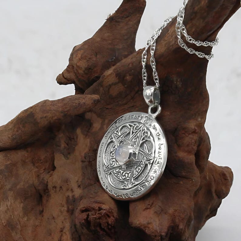 Silver Moon Pentacle Pendant Witch Necklace for Protection