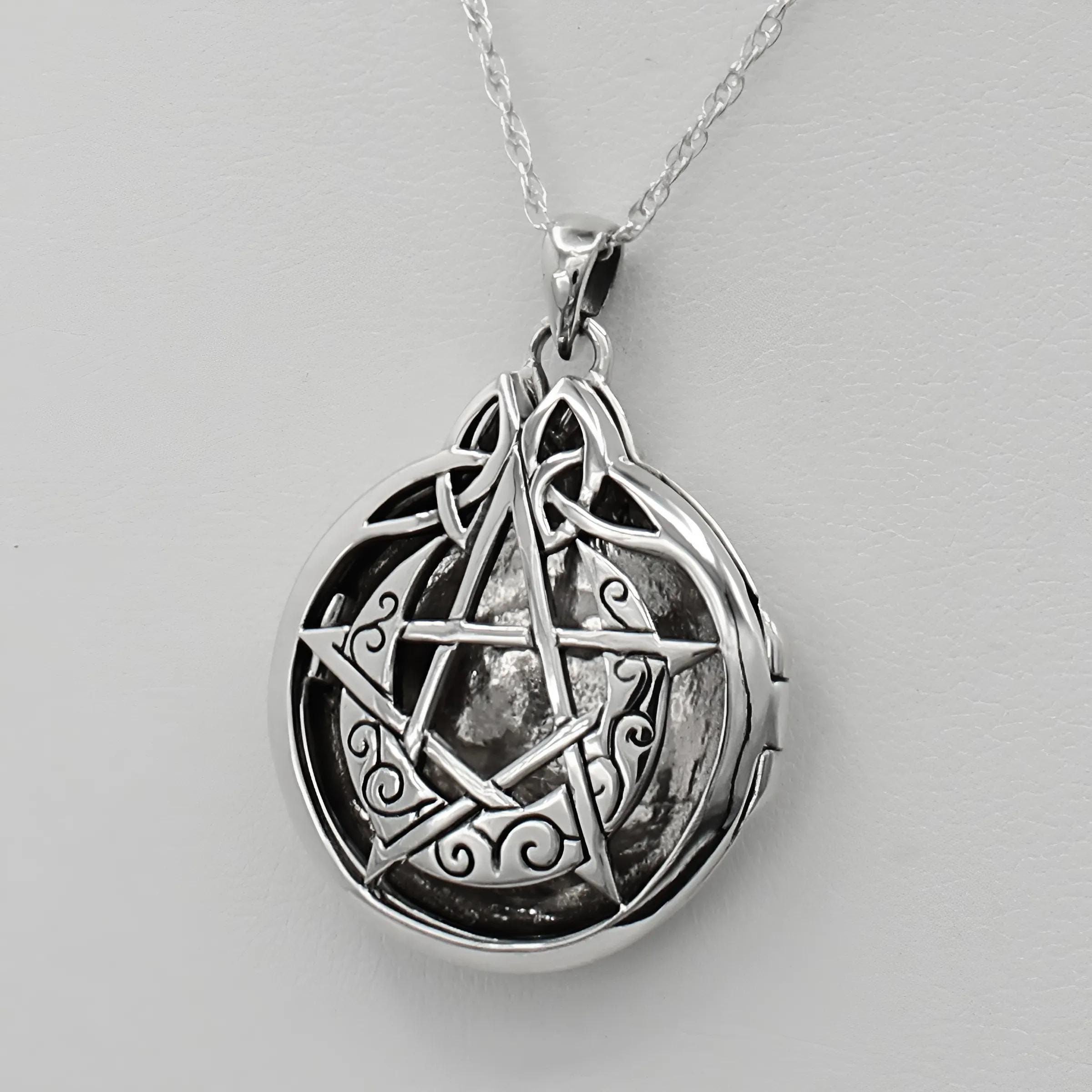 Sterling Silver Heart Pentacle Pentagram Pendant Rainbow