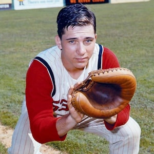 Baseball Legend JOHNNY BENCH Glossy 8x10 or 11x14 Photo Cincinnati Reds ...