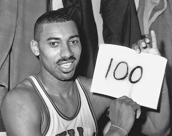Basketball Legend WILT CHAMBERLAIN Glossy 8x10 Photo Philadelphia Warriors Print