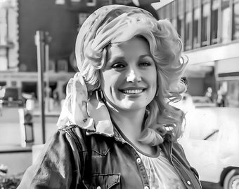 Country Singer DOLLY PARTON Glossy 8x10 or 11x14 Photo Print Famous Celebrity Poster