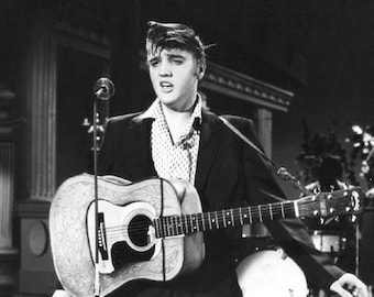 Famous Rock & Roll Singer ELVIS PRESLEY Glossy 8x10 or 11x14 Photo Actor Print Celebrity Poster