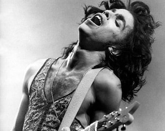 Famous Rock & Roll Singer PRINCE Glossy 8x10 or 11x14 Photo Actor Print Celebrity Poster
