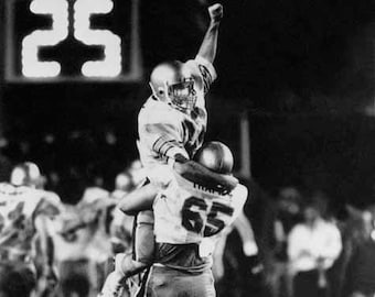 Boston College Legend DOUG FLUTIE Glossy 8x10 or 11x14 Photo 1984 Print College Football Poster