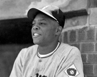 Baseball Legend WILLIE MAYS Glossy 8x10 or 11x14 Photo New York Giants Print Baseball Poster HOF 79