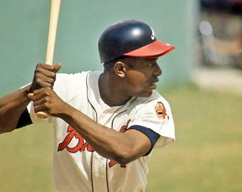 Baseball Legend HANK AARON Glossy 8x10 or 11x14 Photo Atlanta Braves Print Baseball Poster HOF 82
