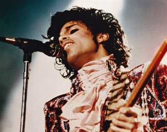 Famous Singer PRINCE Glossy 8x10 or 11x14 Photo Rock & Roll Print Celebrity Poster