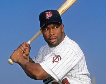 Baseball Legend KIRBY PUCKETT Glossy 8x10 or 11x14 Photo Minnesota Twins Print Baseball Poster HOF 2001