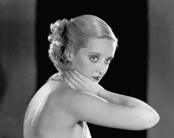 Famous Celebrity BETTE DAVIS Glossy 8x10 or 11x14 Photo Print Betty Hollywood Actress Poster