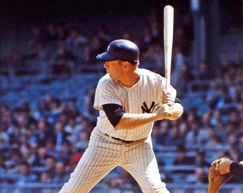 Baseball Legend MICKEY MANTLE Glossy 8x10 or 11x14 Photo New York Yankees Print Baseball Poster HOF 74