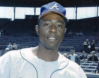 Baseball Legend HANK AARON Glossy 8x10 or 11x14 Photo Atlanta Braves Print Baseball Poster HOF 82