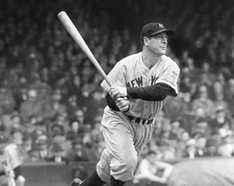 Baseball Legend LOU GEHRIG Glossy 8x10 or 11x14 Photo New York Yankees Print Baseball Poster HOF 39