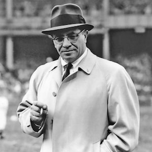 Hall of Famer VINCE LOMBARDI Glossy 8x10 or 11x14 Photo Green Bay Packers Print Football Poster HOF 71