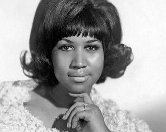 Soul Singer ARETHA FRANKLIN Glossy 8x10 or 11x14 Photo Print Celebrity Poster