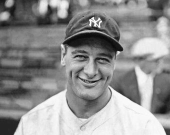 Baseball Legend LOU GEHRIG Glossy 8x10 or 11x14 Photo New York Yankees Print Baseball Portrait HOF 36