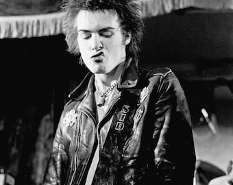 Punk Rocker SID VICIOUS Glossy 8x10 or 11x14 Photo Sex Pistols Print Celebrity Poster