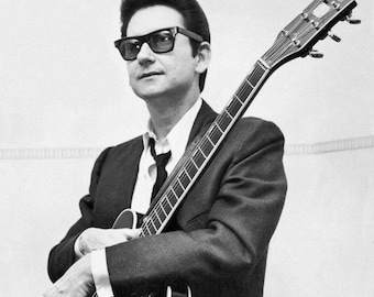 Famous Rock & Roll Singer ROY ORBISON Glossy 8x10 or 11x14 Photo Actor Print Celebrity Poster