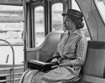 1960 Civil Rights ROSA PARKS Glossy 8x10 or 11x14 Photo African American Print Black History Poster
