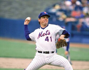 Baseball Legend TOM SEAVER Glossy 8x10 or 11x14 Photo New York Mets Print Baseball Poster HOF 92