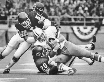 Chicago Bears DICK BUTKUS Glossy 8x10, 11x14 or 16x20 Photo Print Football Poster HOF 79