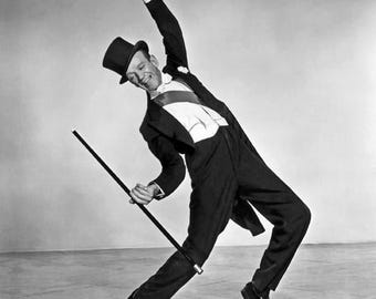 Celebrity Icon FRED ASTAIRE Glossy 8x10 or 11x14 Photo Celebrity Print Hollywood Actor Poster