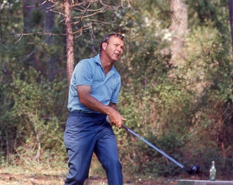Golf Legend ARNOLD PALMER Glossy 8x10 or 11x14 Photo MASTERS Print Putting Poster
