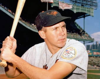 Hall of Famer BROOKS ROBINSON Glossy 8x10 or 11x14 Photo Baltimore Orioles Print Baseball Poster